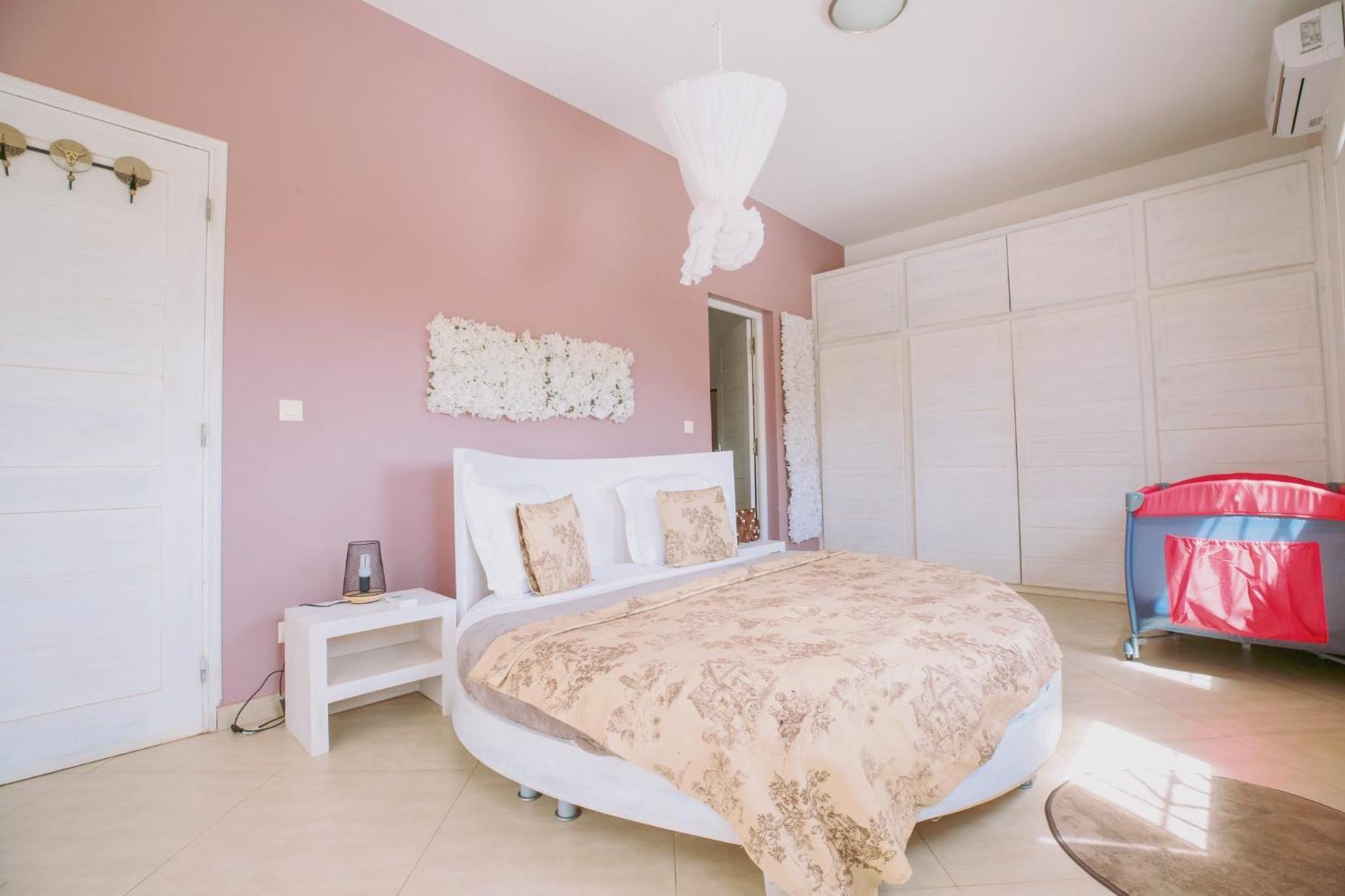 Maison K.E.N.Z.A M'Bour Extérieur photo